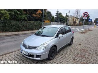 nissan tiida 1.8 acenta