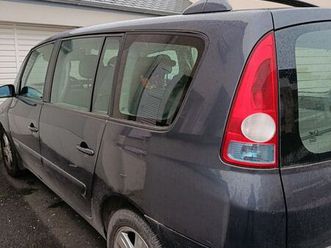 grand espace 4. 7 places