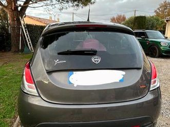 lancia ypsilon à vendre