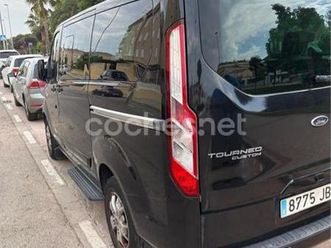 ford grand tourneo custom