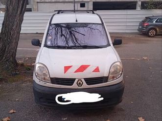 voiture kongoo 1.5dci