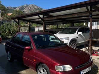 ford escort 1.6i 2,200 bgn