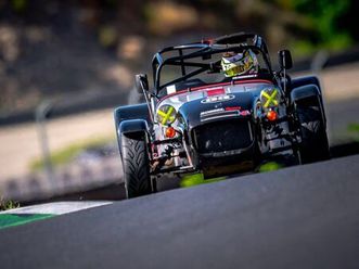 caterham 340r - vice championne de france - moteur neuf