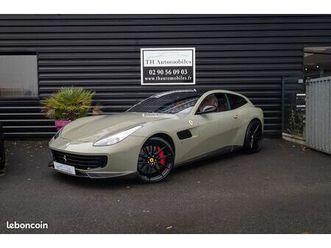 ferrari gtc4 lusso 6.3 v12 690 4rm / immat france / suivi ferrari gauduel sport lyon / pack novitec / carbone / sièges cuir / 4 places / covering gris clair / t