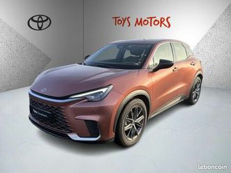 lexus lbx 1.5 136h elegant pack