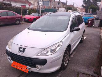 peugeot 307 sw 1.6 hdi■plaquettes et disques de frein neufs, démarreur neuf, pneus neufs, amortisseurs arrière neufs, intérieur préservé