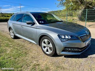 skoda superb combi 1.4 tsi 218 phev business dsg6, tva récup / très bon état / ct ok