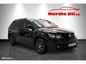 fiat freemont 2.0 multijet 4x4 170ch black code 7 places