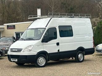iveco daily 29l10v 7 places