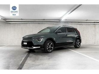 kia niro 1.6 gdi hybrid style: réserver un essai sur route !