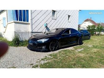 tesla s chargeur gratuit a vie