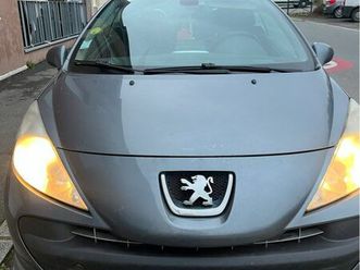 peugeot 207 cc féline