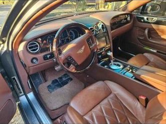 bentley continental flying spur de 2008, un suv de luxe puissant et