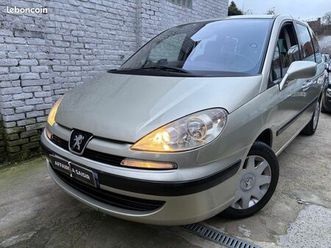 peugot 807 2.0 hdi 120cv family / régulateur / feux auto / porte électrique / 2 clé / clim auto / 8 places / irréprochable
