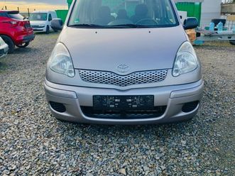 toyota yaris verso 1.5 бензин 6,500 bgn