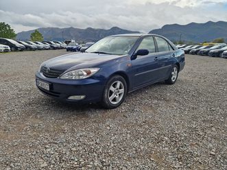 toyota camry 2.4i 4,000 eur