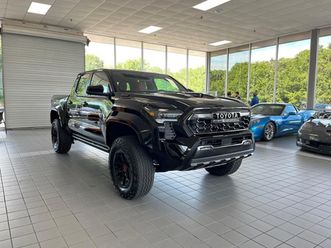 toyota tacoma hybrid, awd, trd pro 95,612 eur