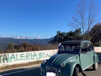 citroen 2cv aza 1966 restaurée en 2015