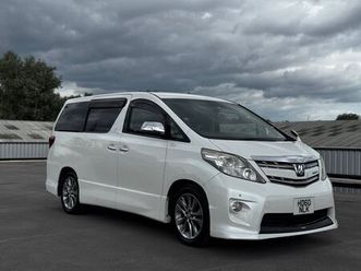 2011 toyota alphard