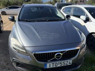 volvo v40 cross country 2016
