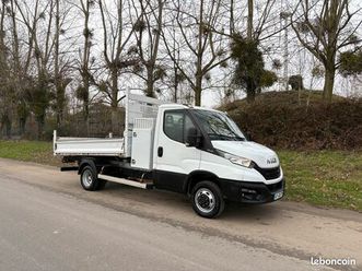 camion benne iveco daily