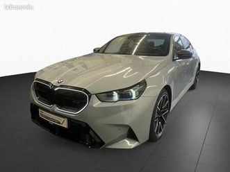 bmw m5 berline 4.4 phev v8 727 + toit pano + 360° + hud + acc