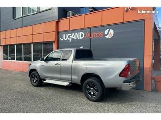 toyota hilux 2.8 d4-d 204 legende tech x-tra -4%