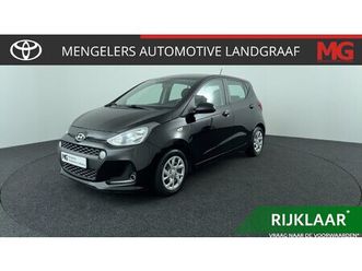 hyundai i10 - 1.0i comfort | rijklaar | navigatie | 1 jaar bovag garantie | parkeersensoren achter