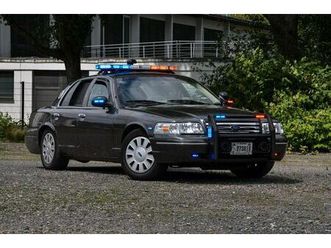 ford crown victoria police interceptor 2010 lpg