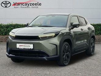 toyota urban cruiser style 360°cam gps jbl sens v a