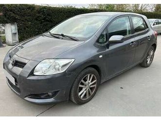 auris 2.0 d-4d edge ,marchand ou export