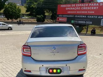 renault logan dynamique hi-flex 1.6 8v 4p 2015