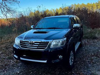 toyota hilux 3.0 d-4d adventure