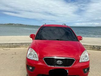 kia carens 2012 automática | multimídia 4g | câmera 360° | pneus novos