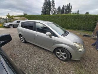 toyota corolla verso 2.2 d-cat