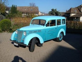 renault juvaquatre, break ancien. une beauté rare !