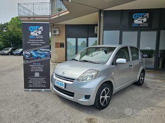 daihatsu sirion 1.0 benzina - neopatentati