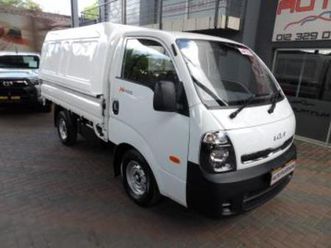 2.7d workhorse dropside (aircon)