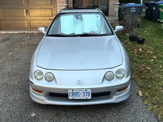 2000 acura integra 5spd ls as is