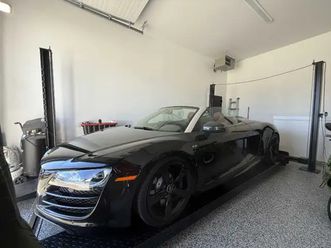 2011 gated manual v10 audi r8 - rare collectible car