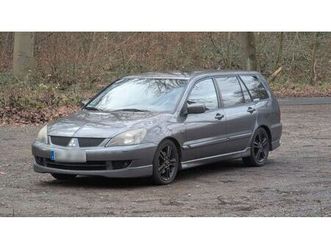 mitsubishi lancer 2.0 intense intense