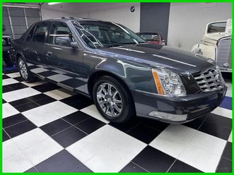 2011 cadillac dts luxury collection - last year of the dts - stunning colors