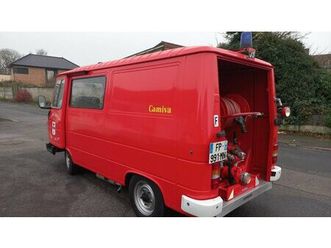 1990 peugeot j9 rouge manuel, 5 vitesses in aubry-du-hain...