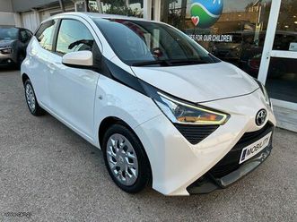 toyota aygo 2021 x-play touch multimedia - camera με εγγυηση toyota!