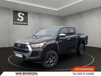 toyota hilux 2.4 d-4d aut. 150ps comfort + navi+shz+eph