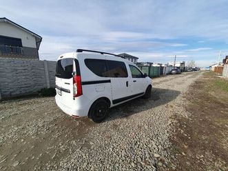 dacia 2015 motor 1.5 diesel in stare perfecta ! craiova