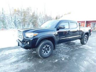2016 toyota tacoma trd crew cab