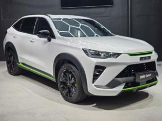 2.0t 4wd super luxury