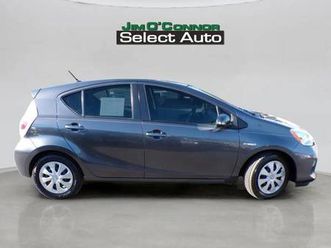 2014 toyota prius c two #5764