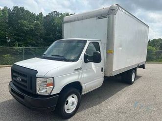2018 ford econoline e350 16ft box truck 83k miles